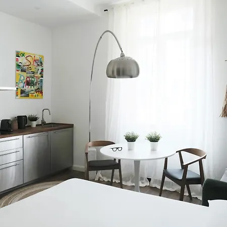 Comecasa Mamy In Crocetta Vicino Mangiagalli Appartement Milaan